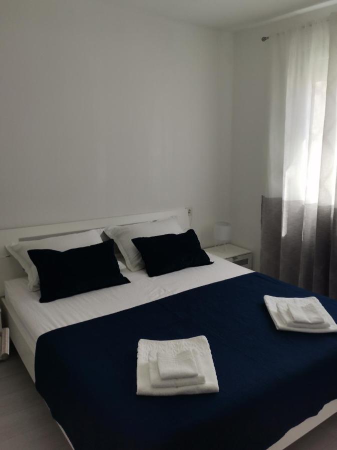 Apartmani Darko รทินา ภายนอก รูปภาพ