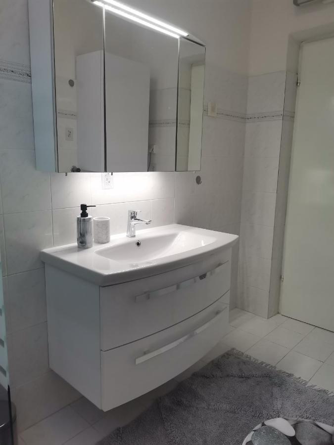 Apartmani Darko รทินา ภายนอก รูปภาพ